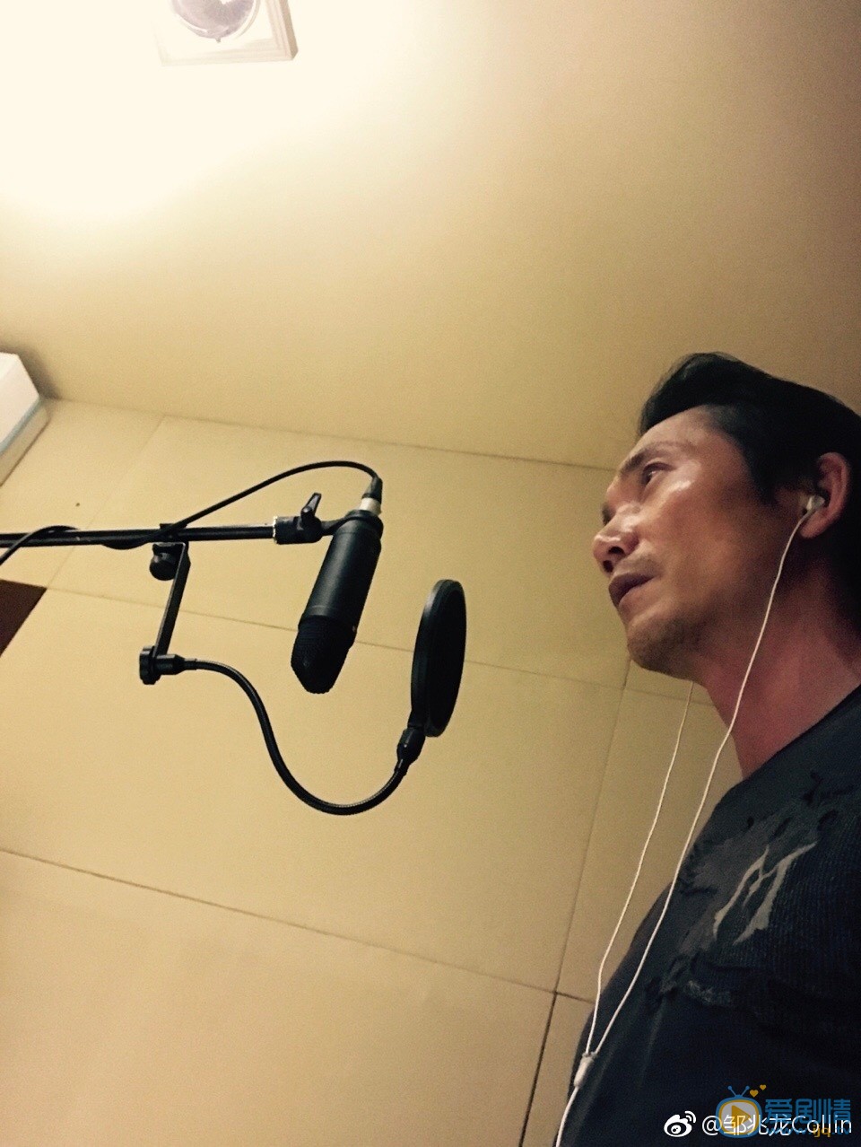 邹兆龙生活照 邹兆龙高清写真_邹兆龙高清剧照