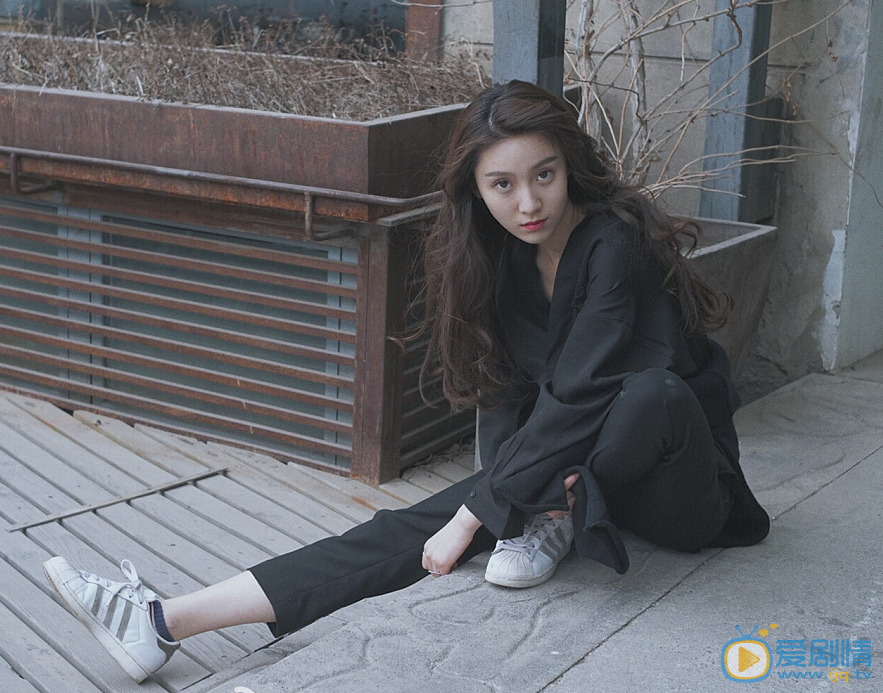 王子璇街拍写真 王子璇高清写真_王子璇高清剧照