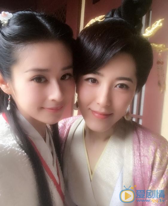 曾黎片场照 曾黎高清写真_曾黎高清剧照