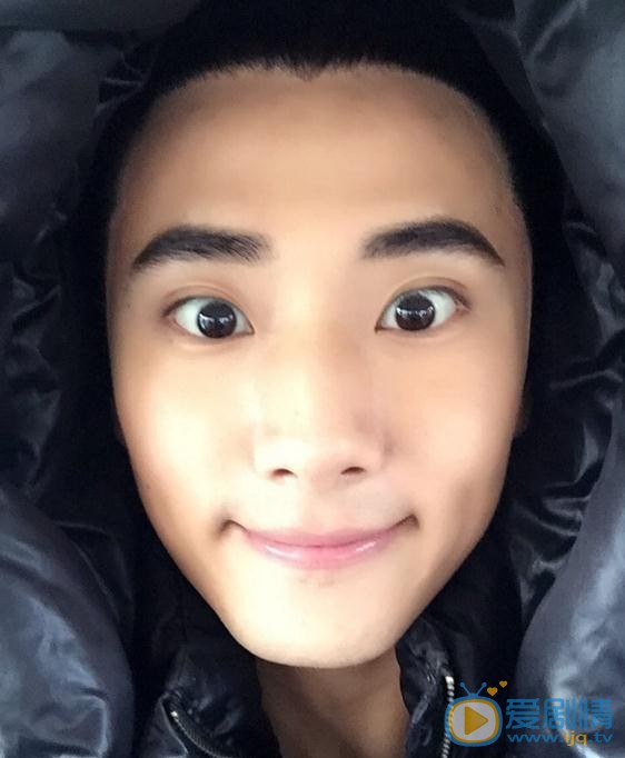 杨韬歌片场照 杨韬歌高清写真_杨韬歌高清剧照