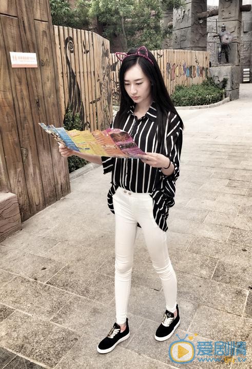 薛小冉冷艳写真 薛小冉高清写真_薛小冉高清剧照