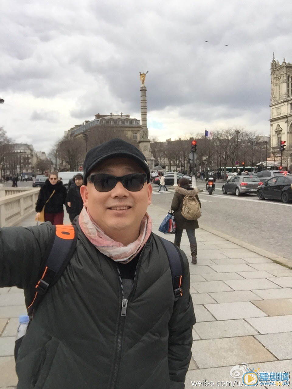 梁超旅行照 梁超高清写真_梁超高清剧照