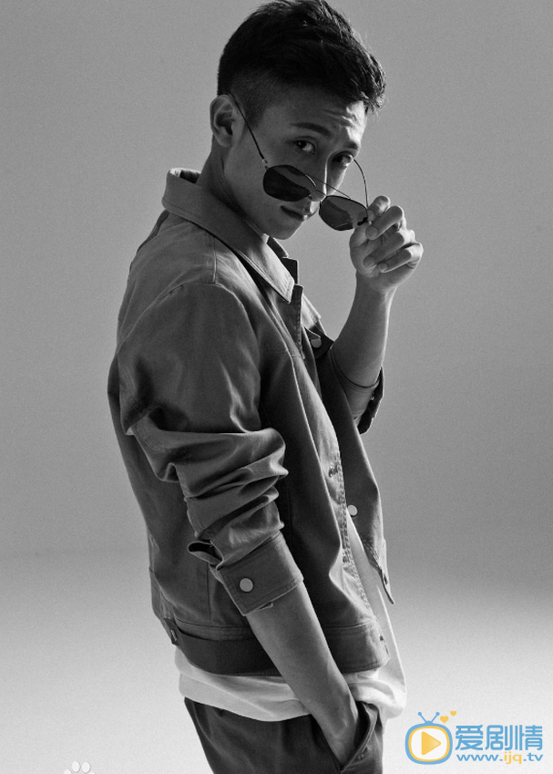 张一山时尚写真 张一山高清写真_张一山高清剧照