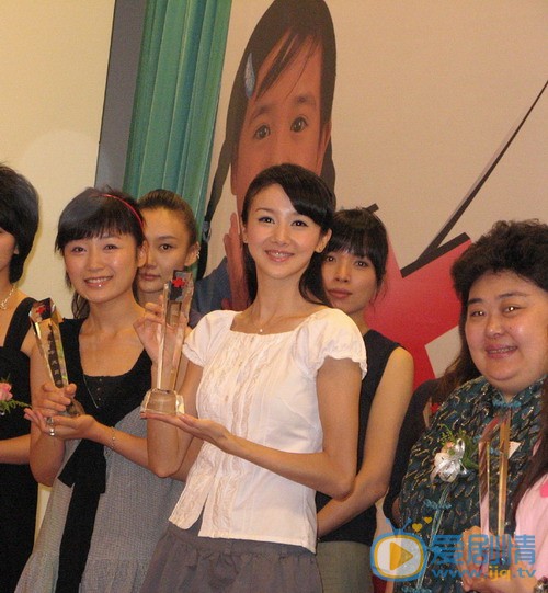 代乐乐参加活动照 代乐乐高清写真_代乐乐高清剧照