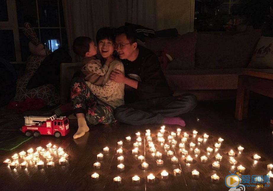 代乐乐全家福 代乐乐高清写真_代乐乐高清剧照