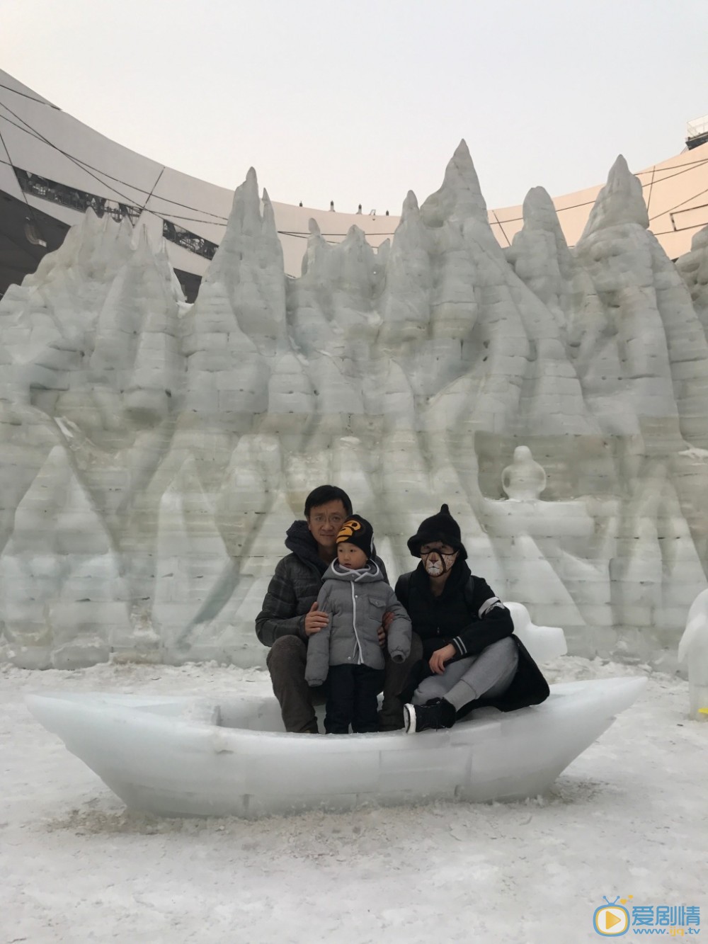 代乐乐全家福 代乐乐高清写真_代乐乐高清剧照