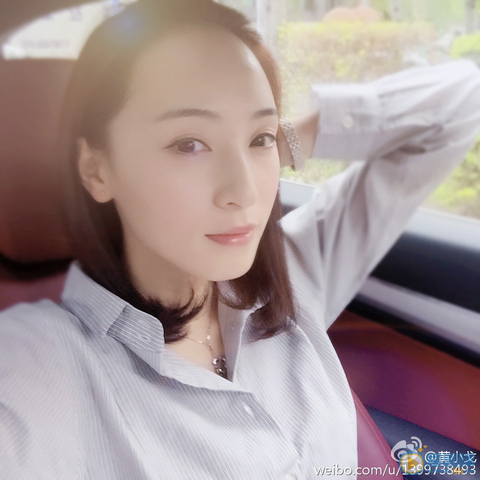 黄小戈生活照 黄小戈高清写真_黄小戈高清剧照