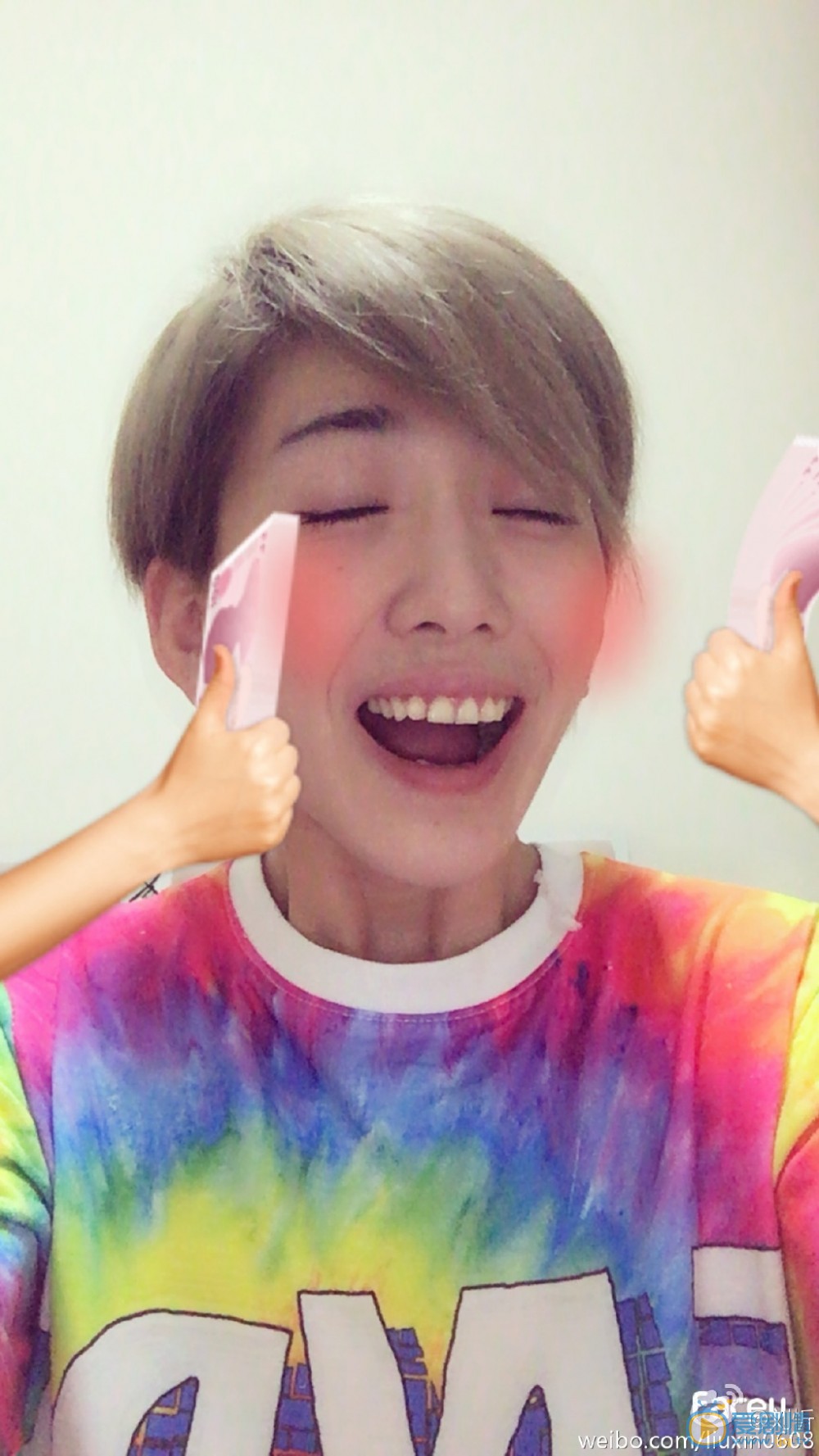 刘忻卖萌照 刘忻高清写真_刘忻高清剧照