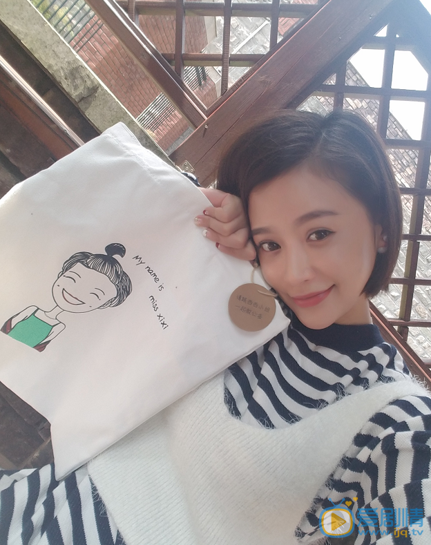 瑛子生活照 瑛子高清写真_瑛子高清剧照