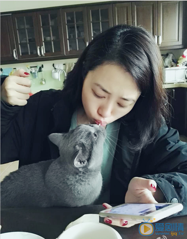 张龄心生活照 张龄心高清写真_张龄心高清剧照