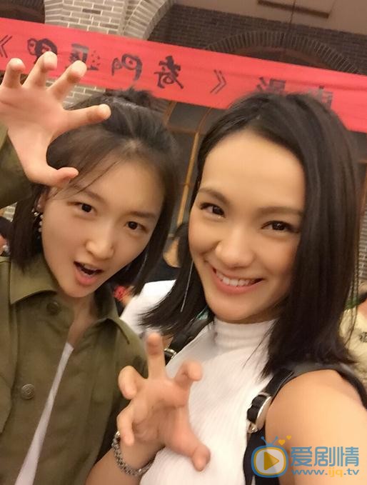 魏璐明星合照 魏璐高清写真_魏璐高清剧照