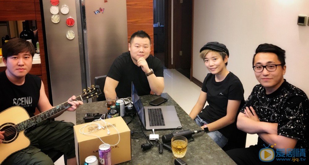 许飞生活照 许飞高清写真_许飞高清剧照