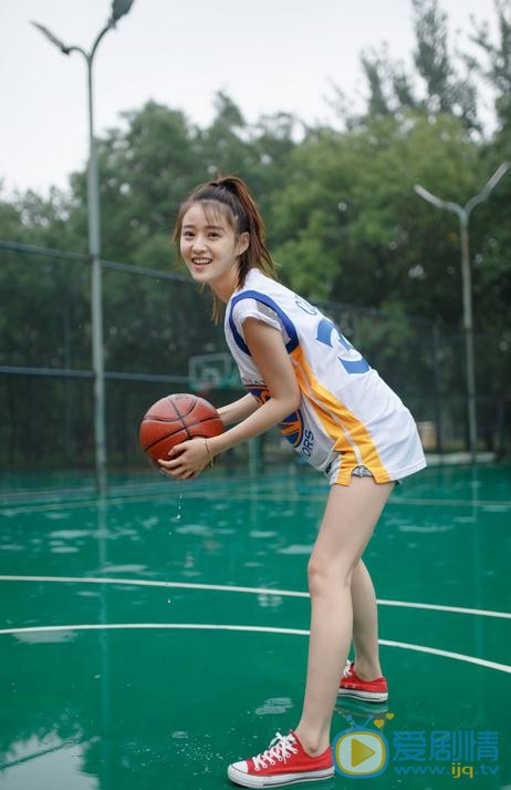 王佳宇篮球写真 王佳宇高清写真_王佳宇高清剧照