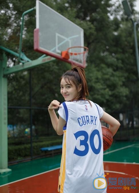 王佳宇篮球写真 王佳宇高清写真_王佳宇高清剧照