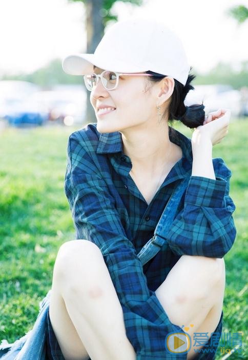 王佳宇慵懒写真 王佳宇高清写真_王佳宇高清剧照