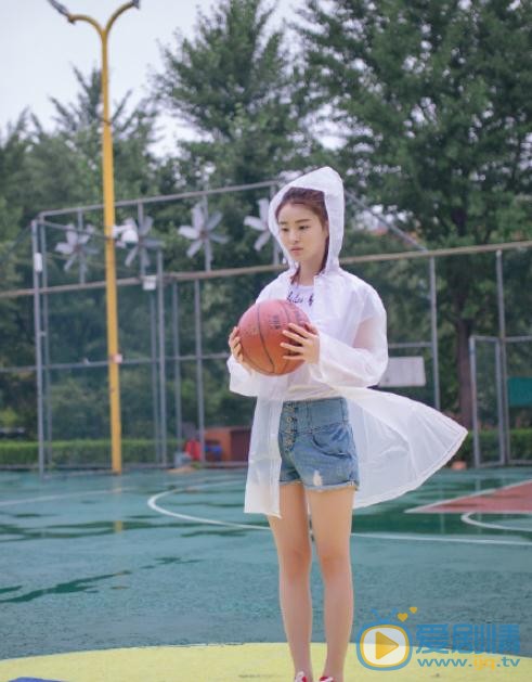 王佳宇篮球写真 王佳宇高清写真_王佳宇高清剧照