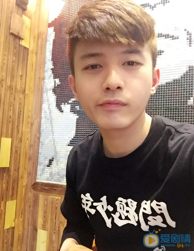 褚前呀生活照 褚前呀高清写真_褚前呀高清剧照