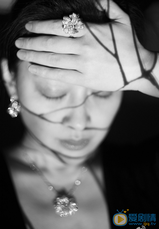 梅婷黑白写真 梅婷高清写真_梅婷高清剧照