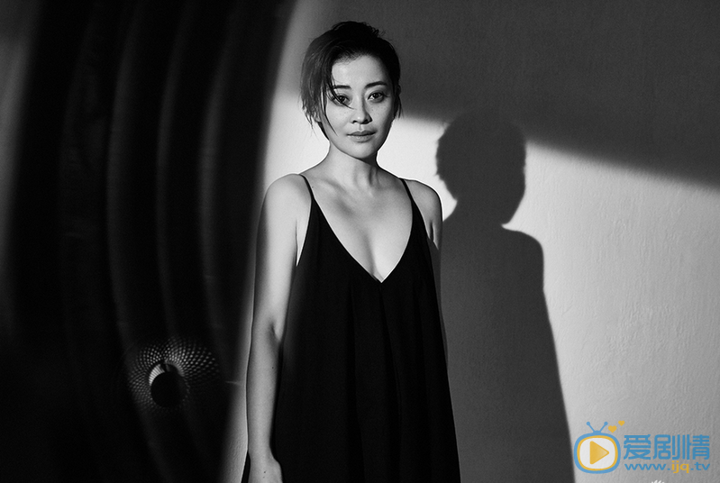 梅婷黑白写真 梅婷高清写真_梅婷高清剧照