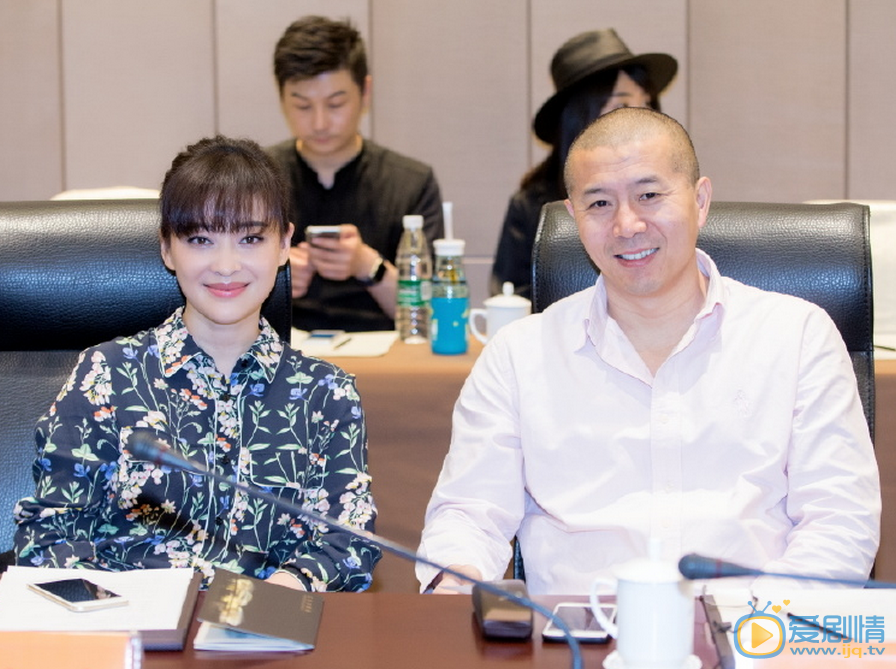 梅婷红毯秀 梅婷高清写真_梅婷高清剧照