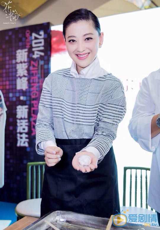 梅婷红毯秀 梅婷高清写真_梅婷高清剧照