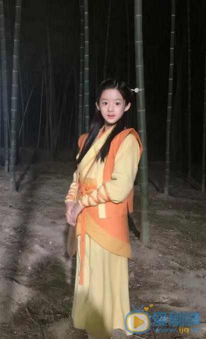 黄杨钿甜片场照 黄杨钿甜高清写真_黄杨钿甜高清剧照