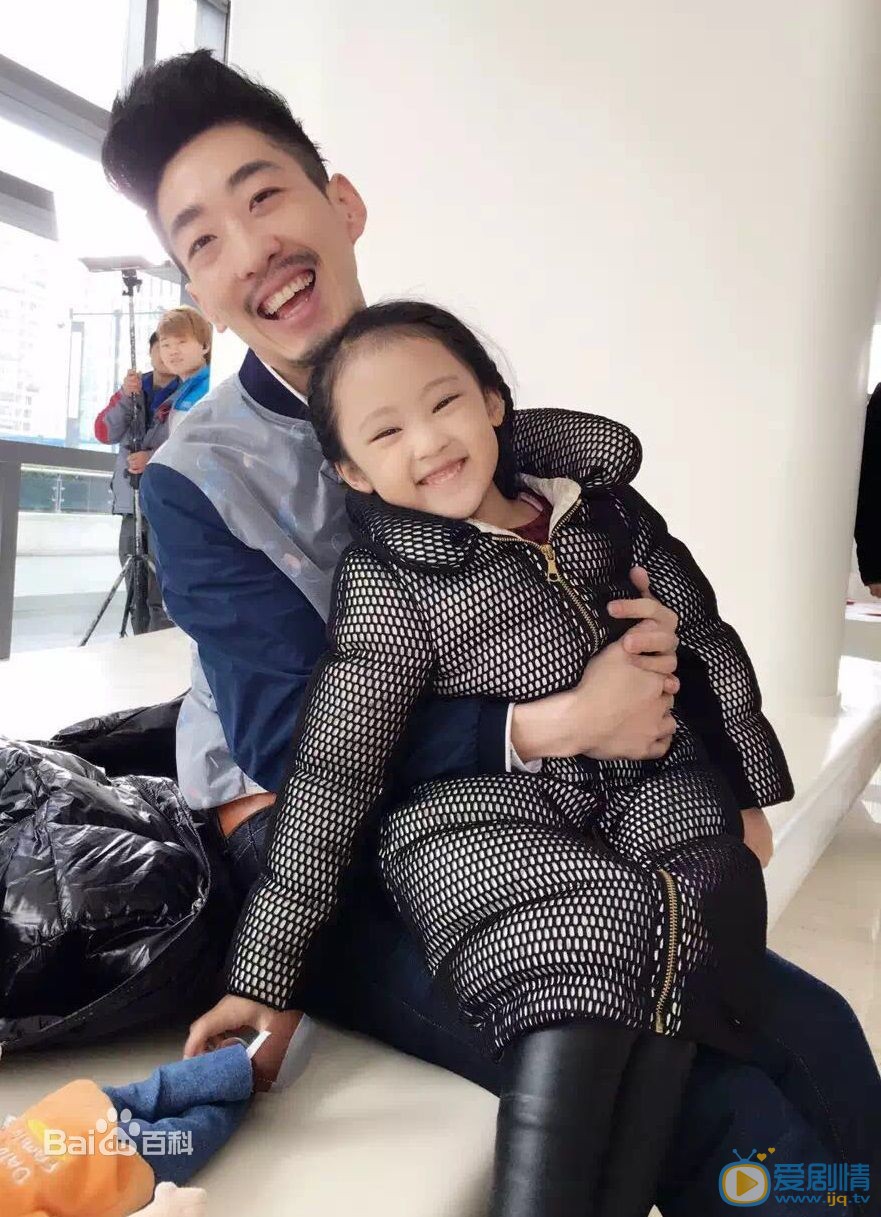 张婉儿明星合照 张婉儿高清写真_张婉儿高清剧照