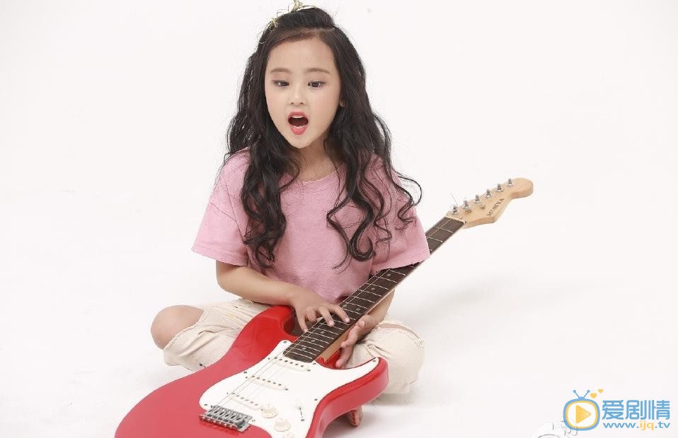 张婉儿可爱写真 张婉儿高清写真_张婉儿高清剧照