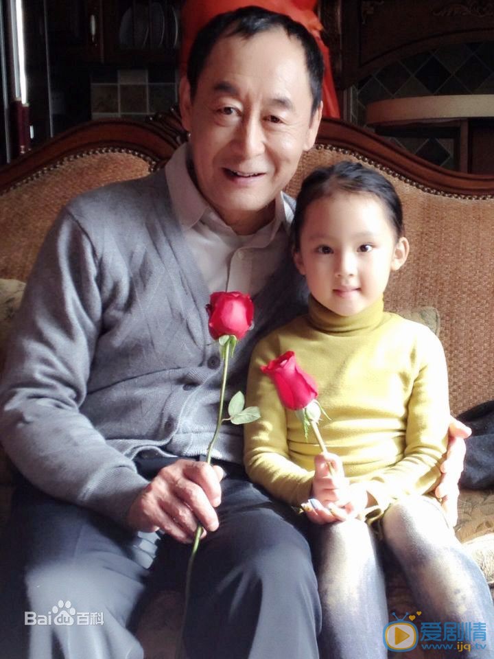 张婉儿明星合照 张婉儿高清写真_张婉儿高清剧照