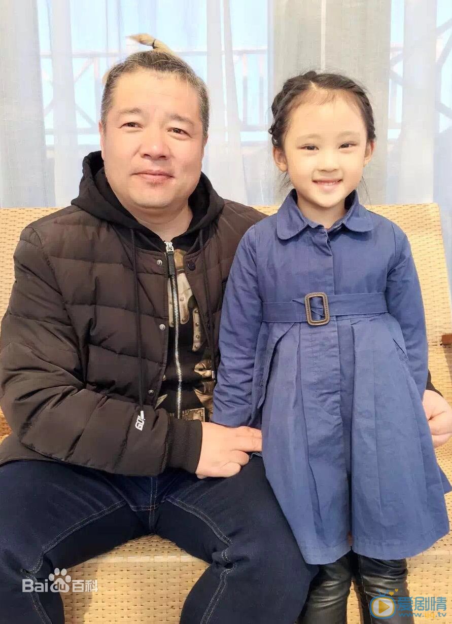 张婉儿明星合照 张婉儿高清写真_张婉儿高清剧照