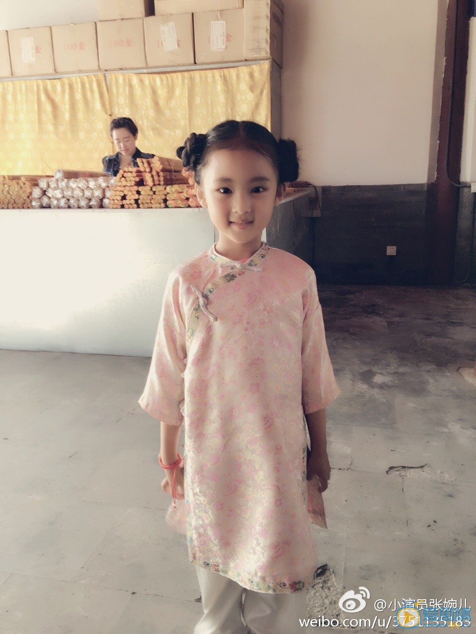 张婉儿片场照 张婉儿高清写真_张婉儿高清剧照