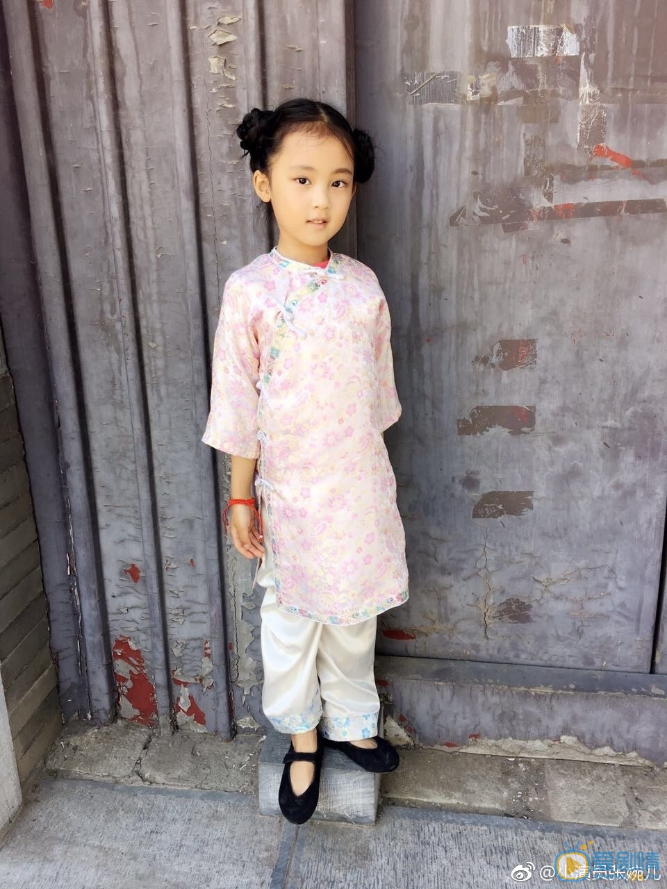 张婉儿片场照 张婉儿高清写真_张婉儿高清剧照