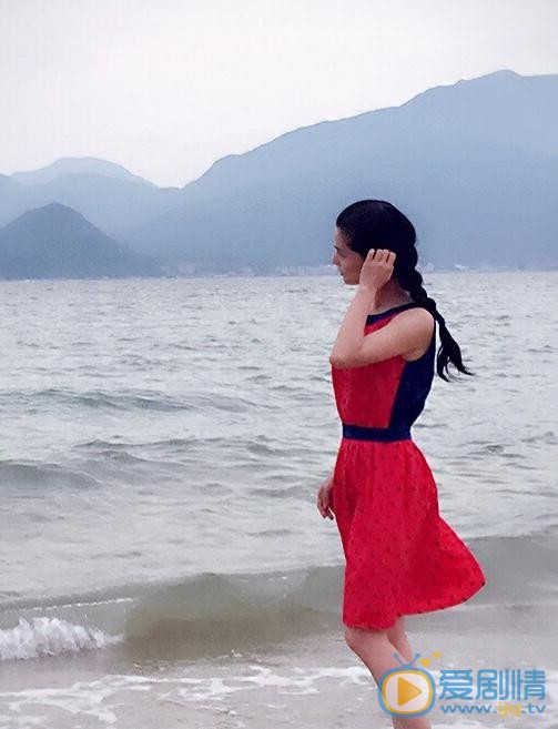 王艺曈海边照 王艺曈高清写真_王艺曈高清剧照