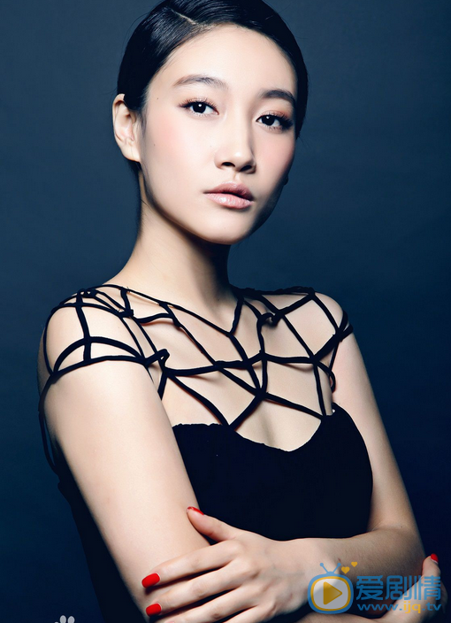 啜妮个人写真 啜妮高清写真_啜妮高清剧照