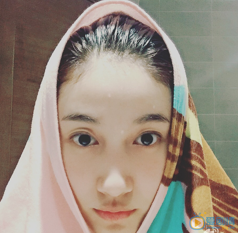 啜妮生活照 啜妮高清写真_啜妮高清剧照