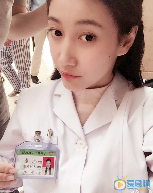 啜妮生活照 啜妮高清写真_啜妮高清剧照
