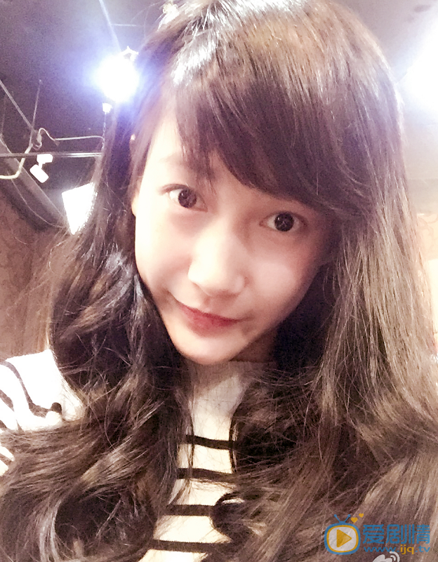 啜妮生活照 啜妮高清写真_啜妮高清剧照