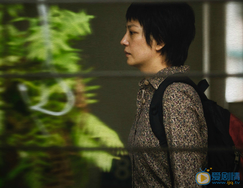 赵薇《亲爱的》剧照 赵薇高清写真_赵薇高清剧照