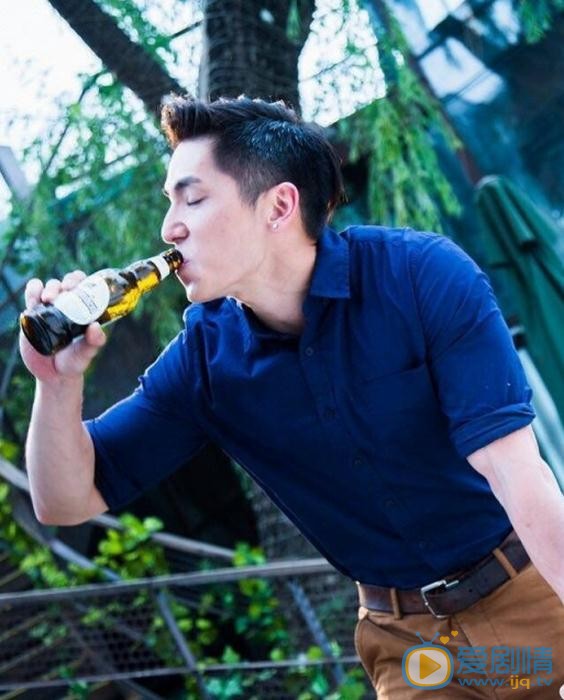 赵威霖《机器男友》剧照 赵威霖高清写真_赵威霖高清剧照