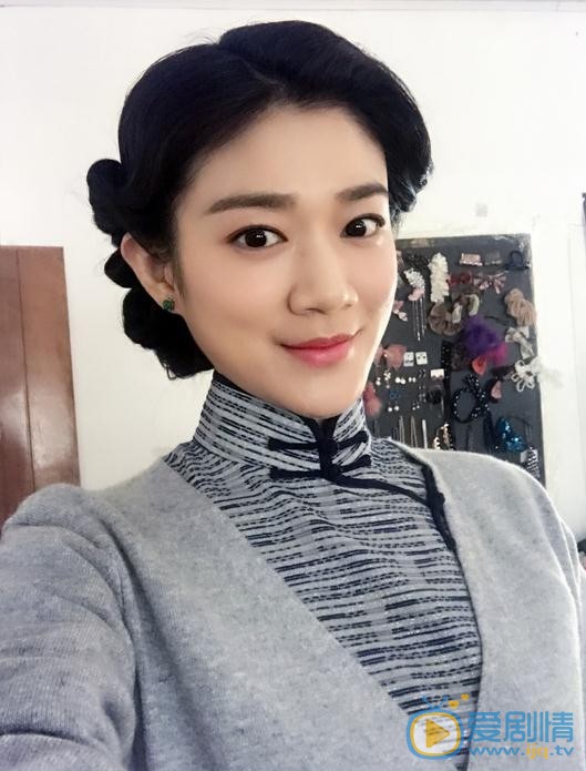 滕璇片场照