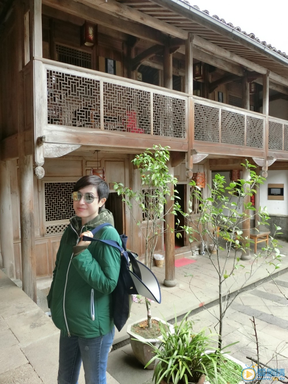 陈法蓉旅行照 陈法蓉高清写真_陈法蓉高清剧照