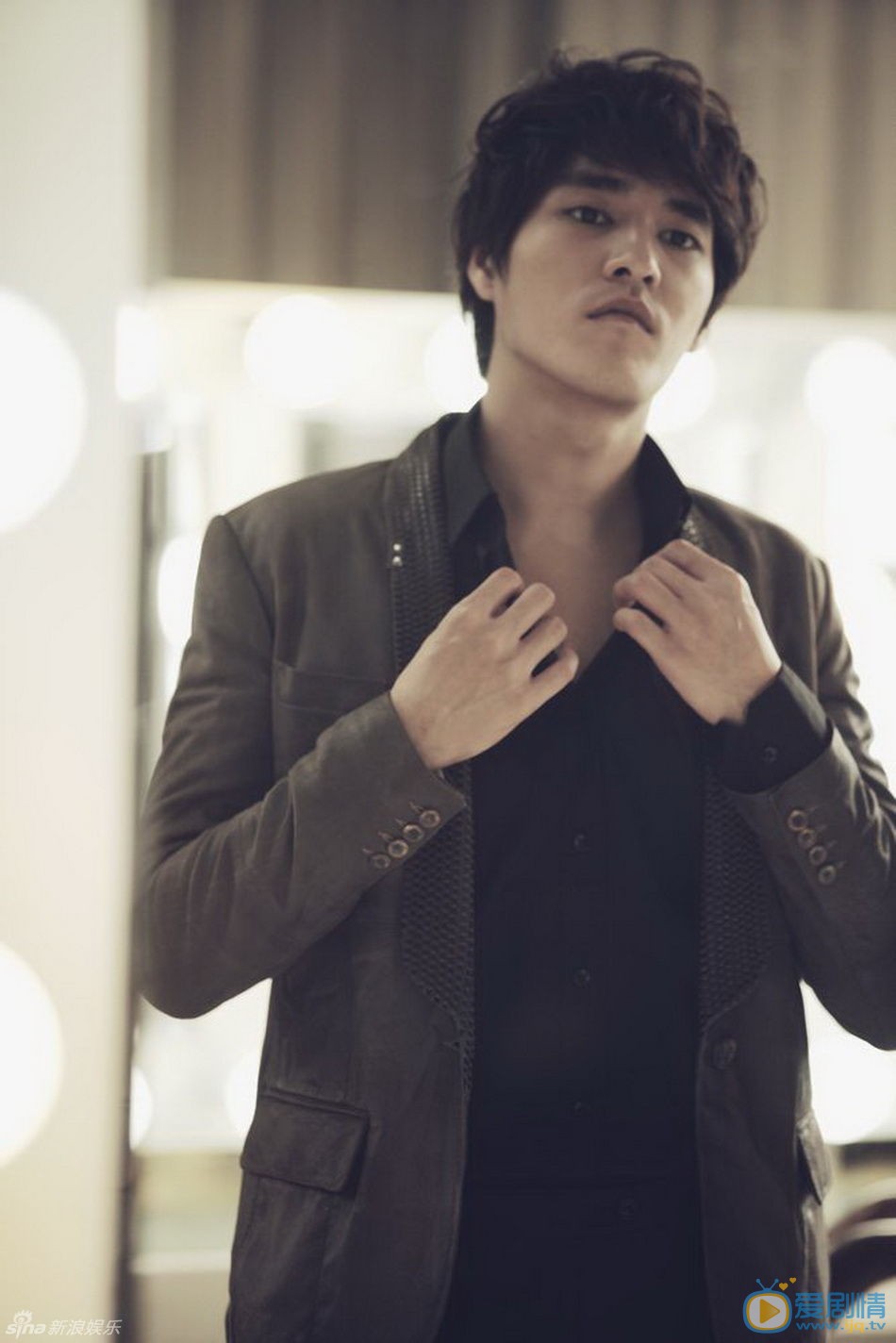 蓝正龙时尚大片 蓝正龙高清写真_蓝正龙高清剧照