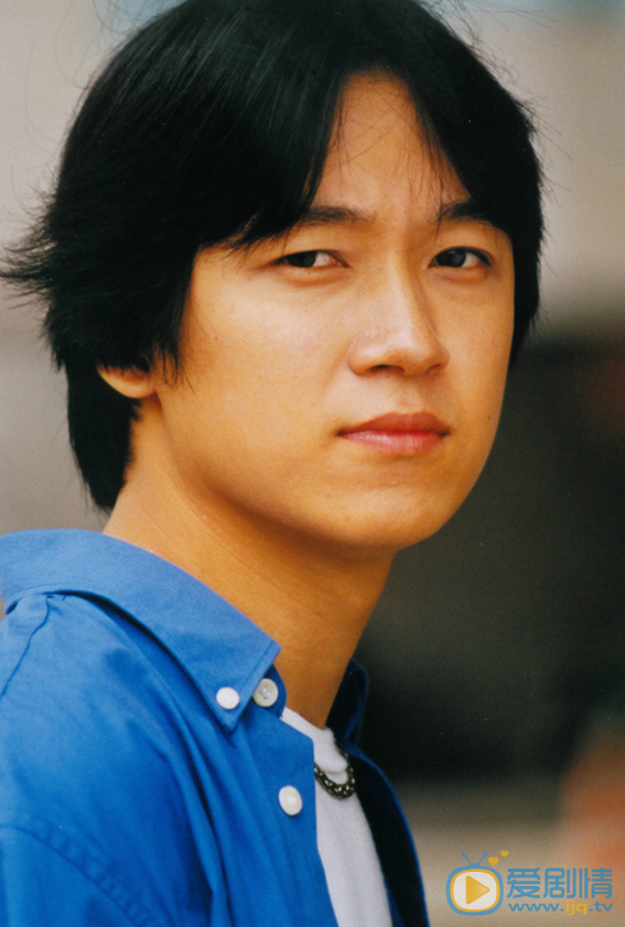 潘粤明早期写真 潘粤明高清写真_潘粤明高清剧照