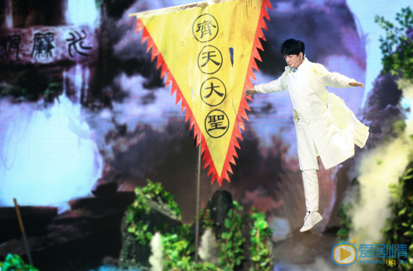 潘粤明《跨界歌王》节目照 潘粤明高清写真_潘粤明高清剧照