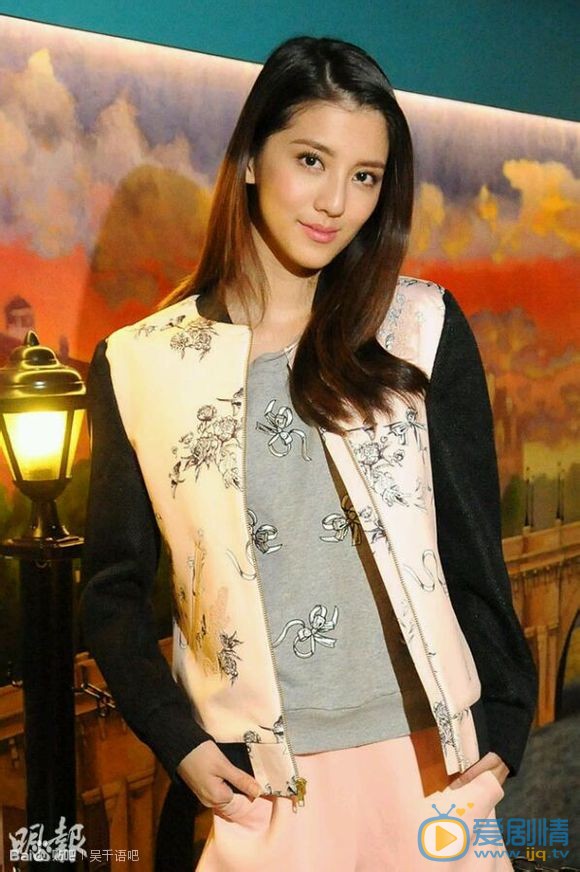 吴千语靓丽街拍 吴千语高清写真_吴千语高清剧照