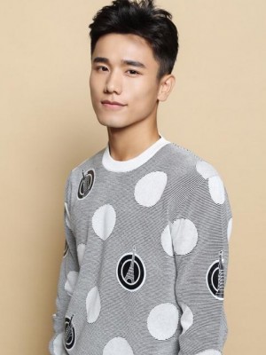 上白