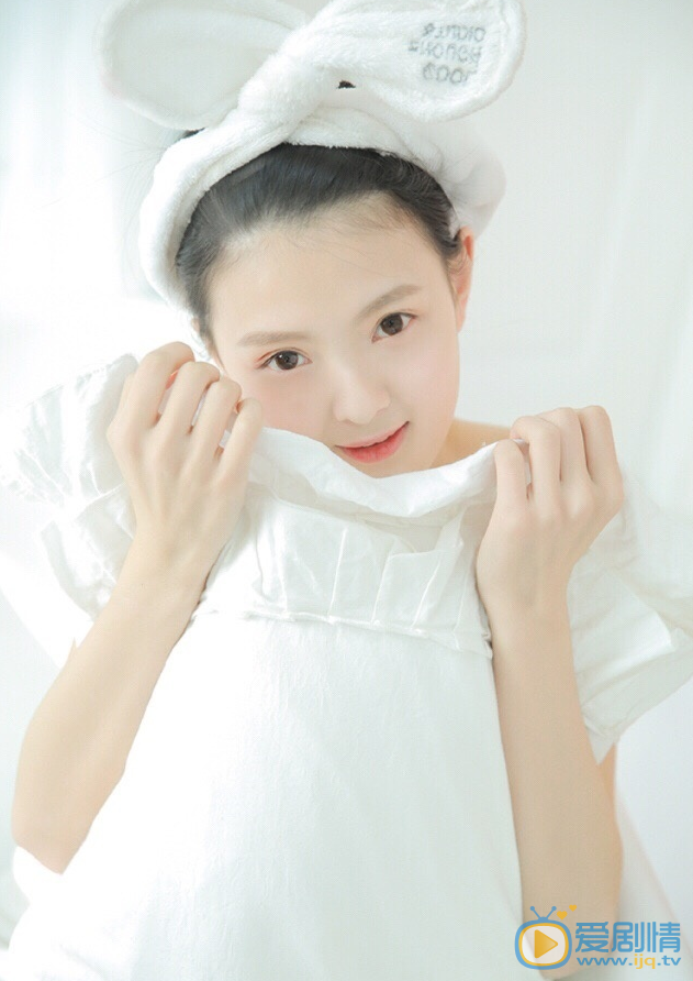 张潘靓子清纯写真 张潘靓子高清写真_张潘靓子高清剧照