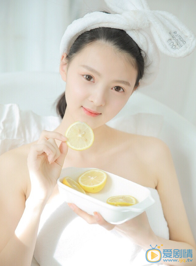 张潘靓子清纯写真 张潘靓子高清写真_张潘靓子高清剧照