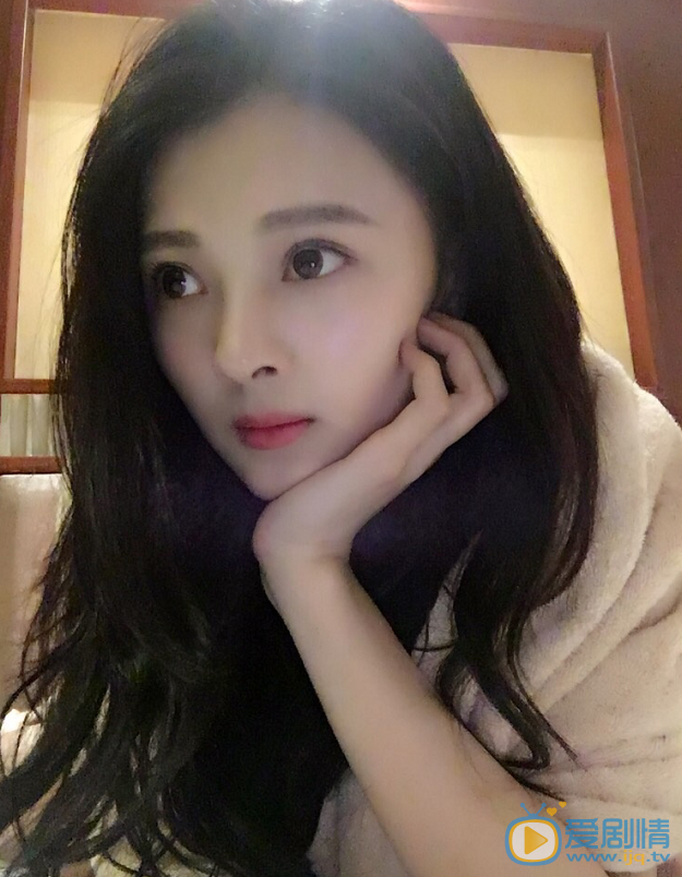 张潘靓子生活照 张潘靓子高清写真_张潘靓子高清剧照