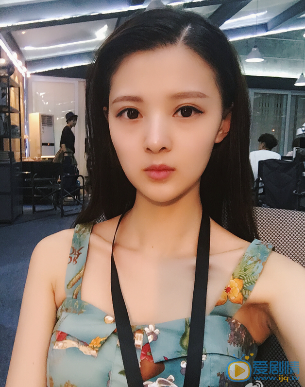 张潘靓子生活照 张潘靓子高清写真_张潘靓子高清剧照
